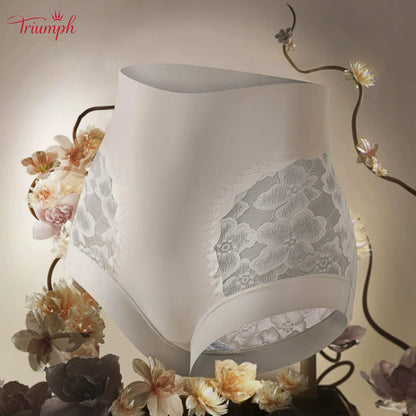 Triumph - Безплатна доставка.Комплект от 4 бр. Висококачествени дантелени бикини с висока талия.