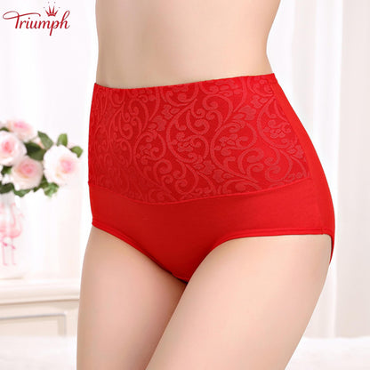 Triumph - Безплатна доставка，4 пакета удобни слипове，Повърхност с дантелен модел，Двуслоен памучен чатал